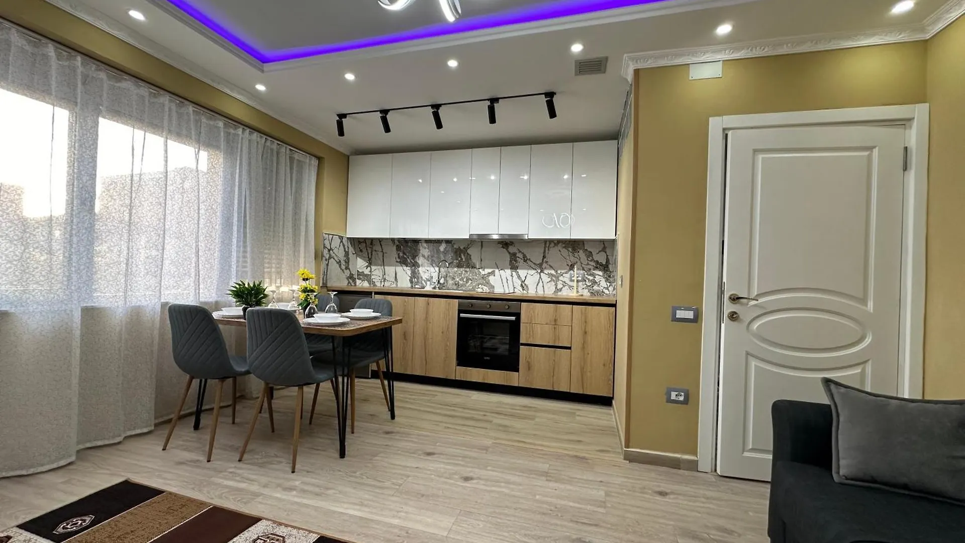 Tirana Rebi Apartament Albania